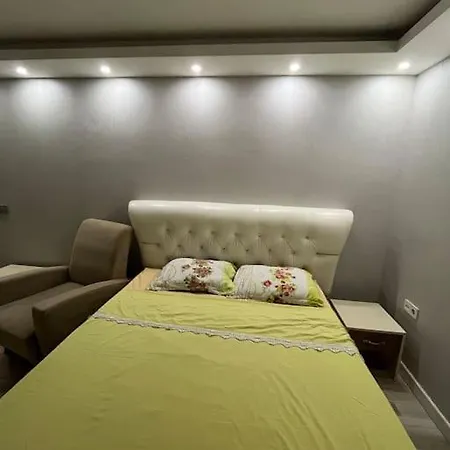 Fortuna House Luex Apartment